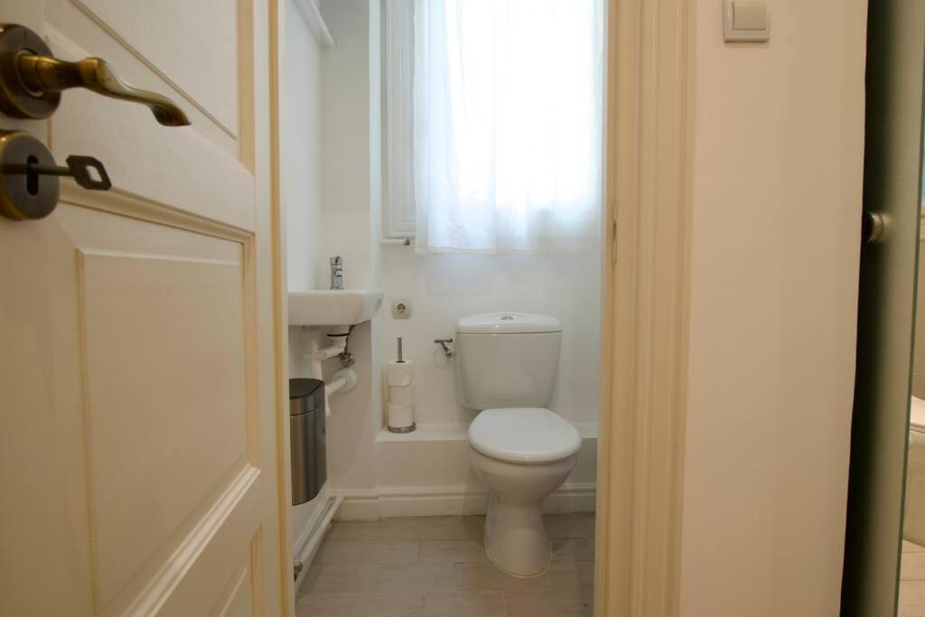 Premium Apartment By Hi5- Anker Apartment Budapesta Exterior foto